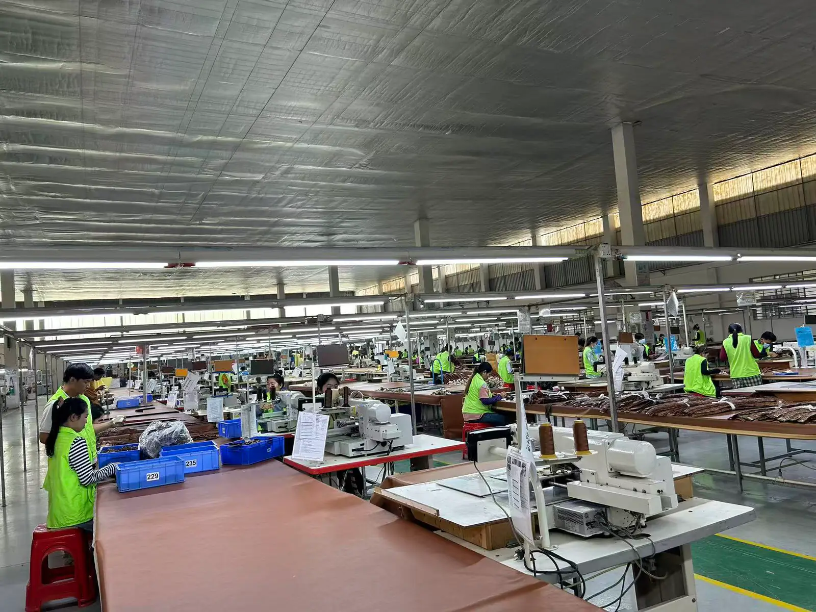 HongDing belt workshop with production workstations