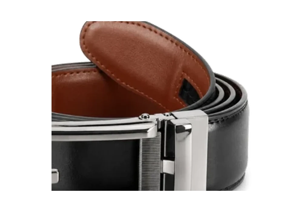 Close view of the strap and mechanism interface on a ratchet belt