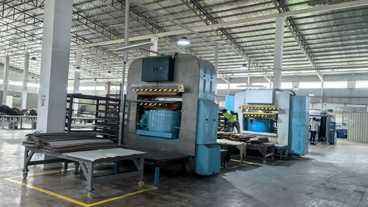 Industrial roller press machines for leather processing