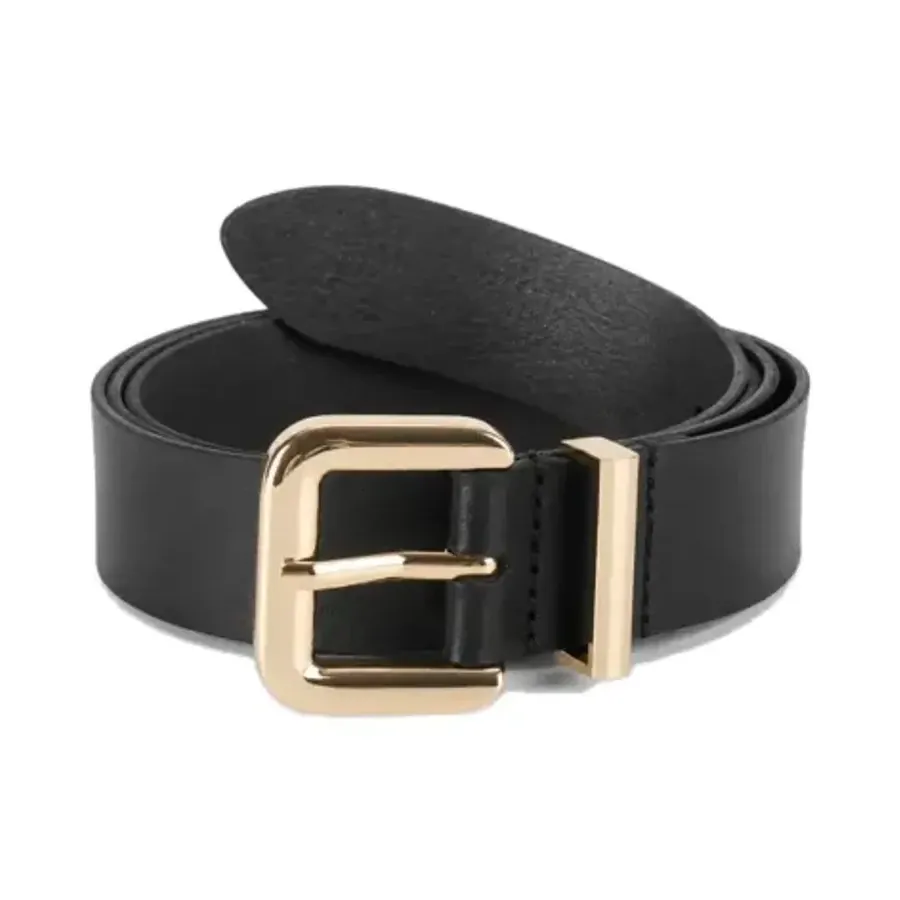 PU and vegan belt assortment for retail programs